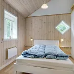 Stunning In With Wifi Holiday home