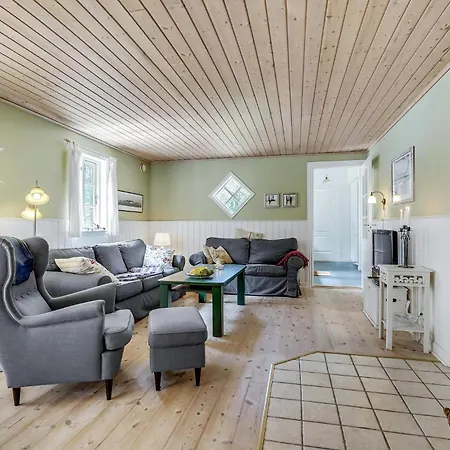 Semesterbostad Stunning In Blavand With Wifi Blåvand