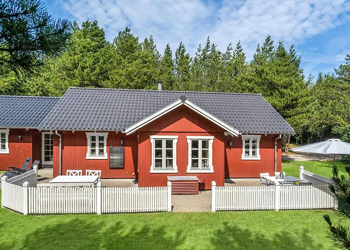 Feriehus Stunning In With Wifi